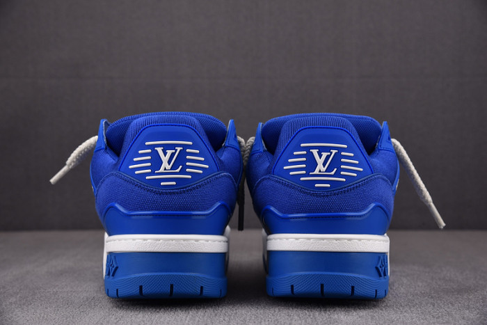 L1VV TRAINER