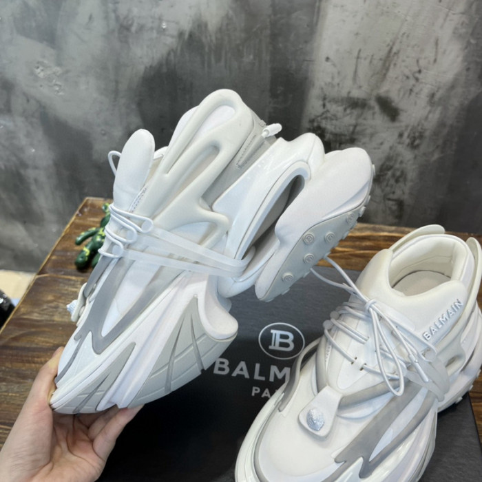 BALMAIN UNICORN LOW-TOP SNEAKERS