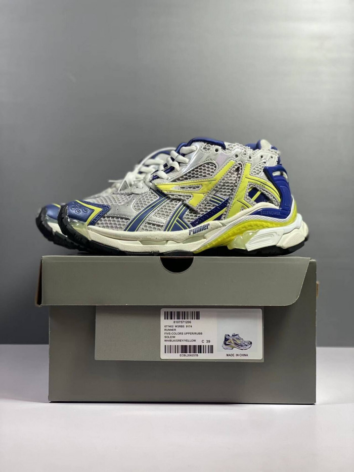 BALEN TRACK TRAINER