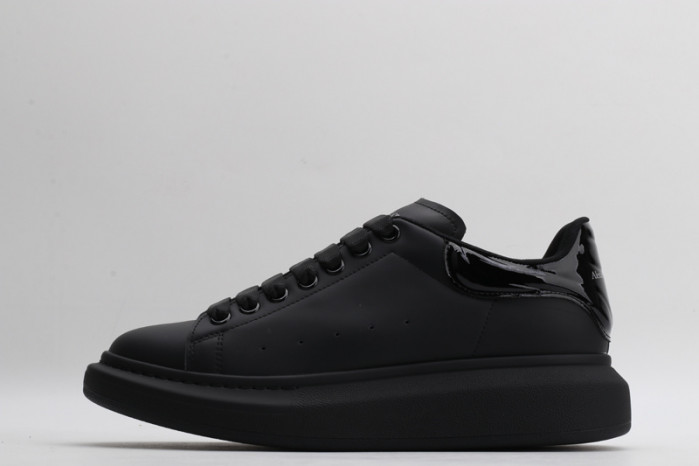 ALEXANDER MCQUEEN Sneaker