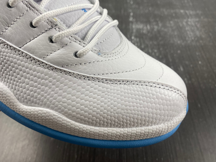 AIR Jordan 12 Retro White University Blue (2004)  308243-142