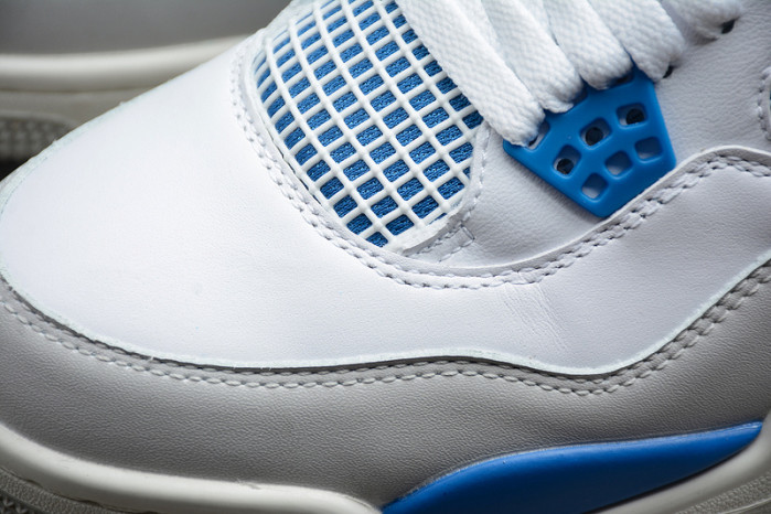 Air Jordan 4 Retro Military Blue (2012) 308497-105