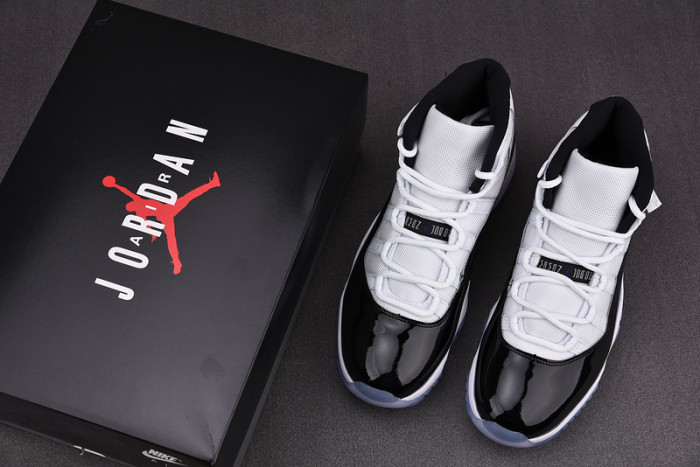 Air Jordan 11 Retro Concord (2018) 378037-100