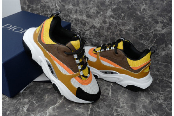 B22 TRAINER SNEAKER