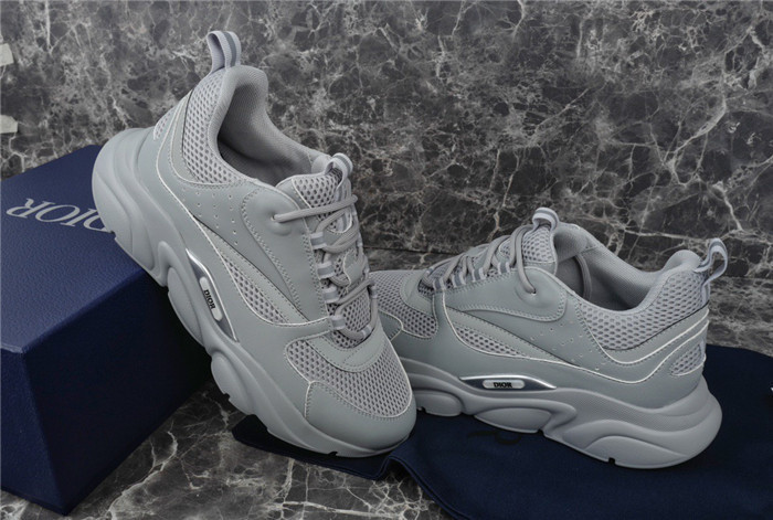 B22 TRAINER SNEAKER