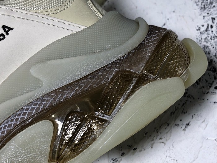 Balen TRIPLE S TRAINERS CLEAR SOLE gold and white  541624  W09O1 9005