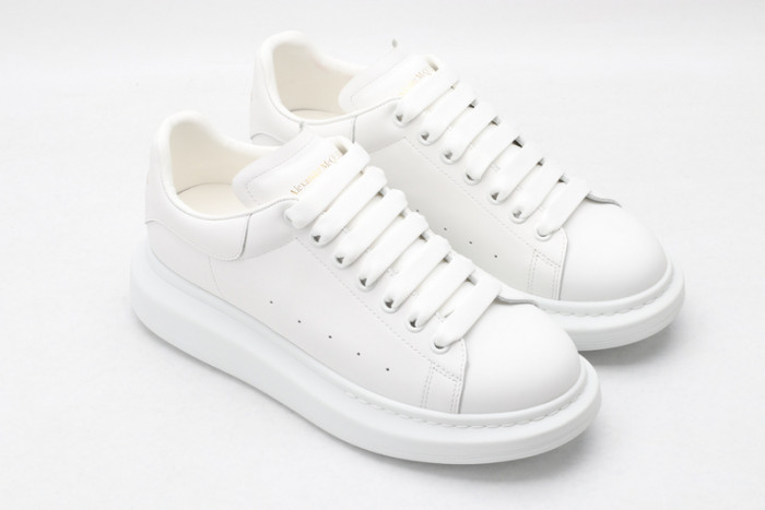 ALEXANDER MCQUEEN SNEAKERS