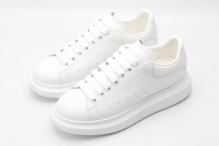 ALEXANDER MCQUEEN SNEAKERS