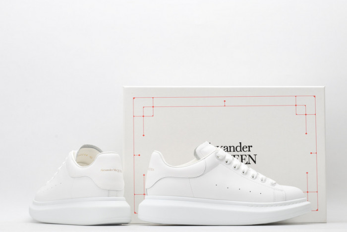 ALEXANDER MCQUEEN SNEAKERS