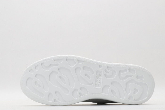 ALEXANDER MCQUEEN SNEAKERS