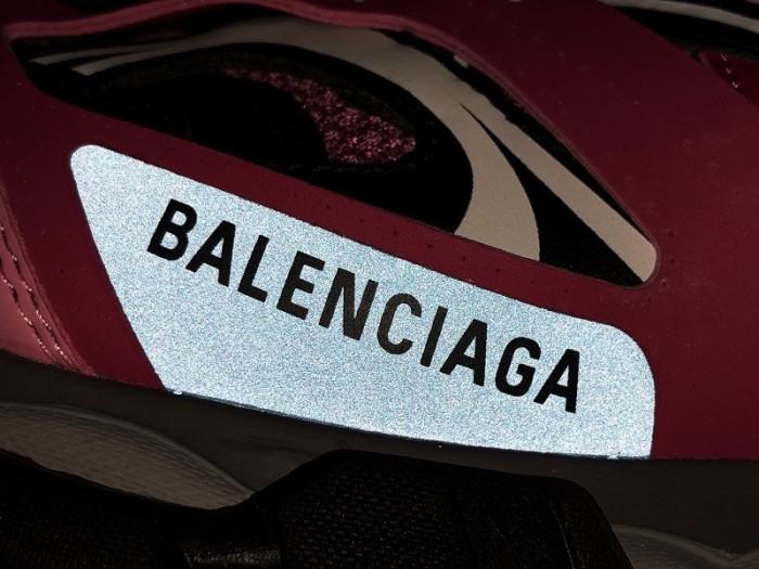 Balen Track Pink Blue 542436 W1GB8 5482