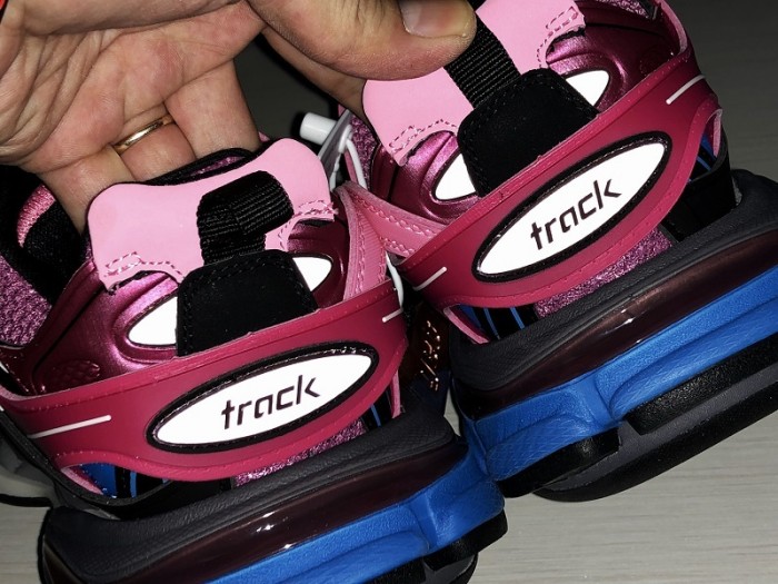 Balen Track Pink Blue 542436 W1GB8 5482