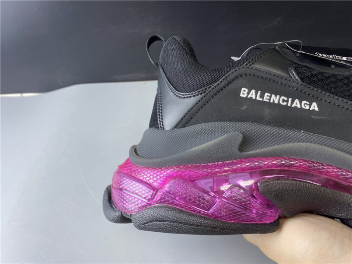 Balen Triple S Black Sneaker 541624 W09OA 0829