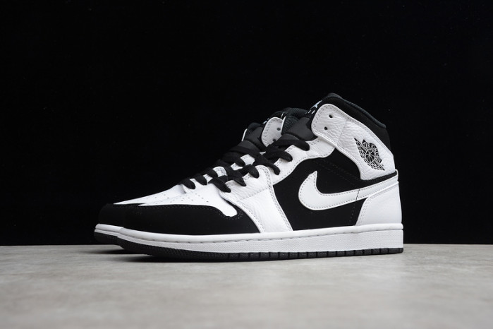 Air Jordan 1 Mid White Black 554724-113