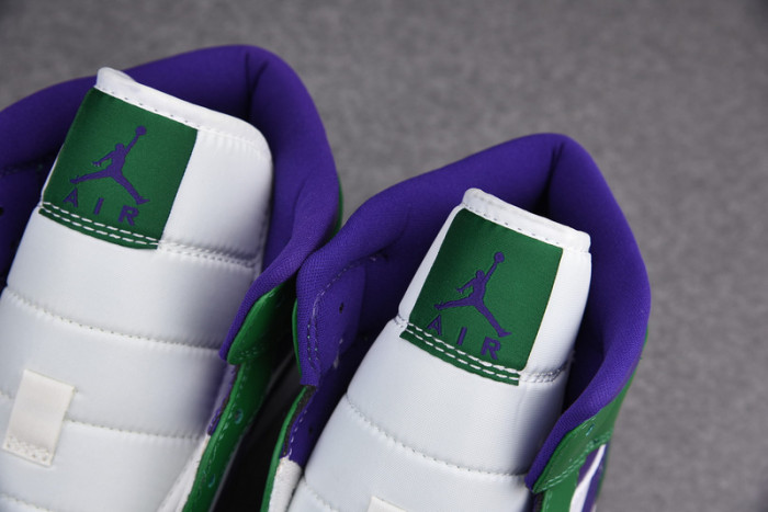 Air Jordan 1 Mid Incredible Hulk 554724-300