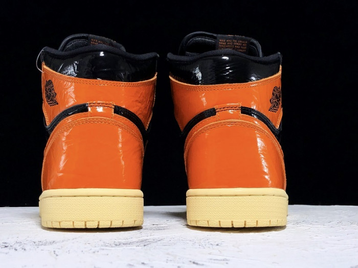 Air Jordan 1 Retro High Shattered Backboard 3.0 555088-028