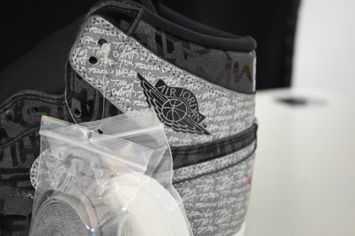 Air Jordan 1 Retro High OG "Rebellionaire" 555088-036