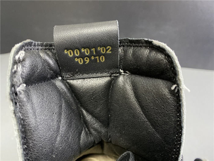 KOBE BRYANT X AIR JORDAN 1 HIGH OG BLACK-PURPLE 555088-171