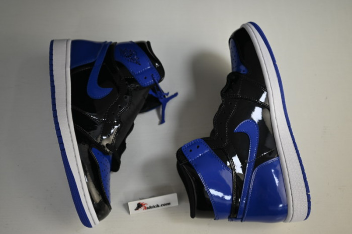 Air Jordan 1 Retro Royal Patent 555088-404