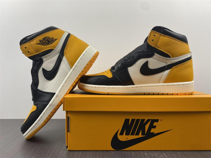 Air Jordan 1 High OG “Yellow Toe”  555088-711