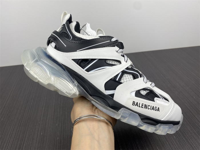 BALEN TRACK TRAINER 647741 W3BZ2 9010