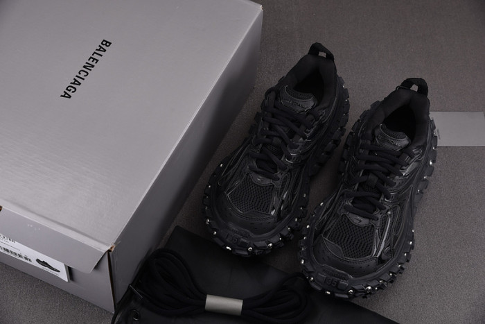 Balen Defender 685611 W2RAD 1081