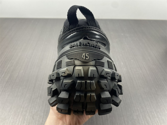 Balen Defender Black 685613 W2RA6 1000