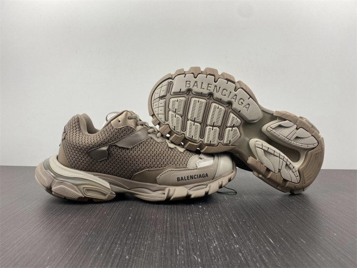 BALEN TRACK TRAINER 700875 W2FR3 9027