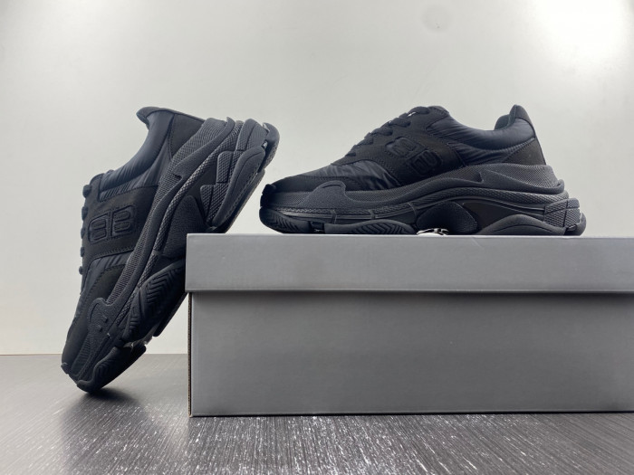 Balen Triple S Nylon Black 710157 W3CU1 1000