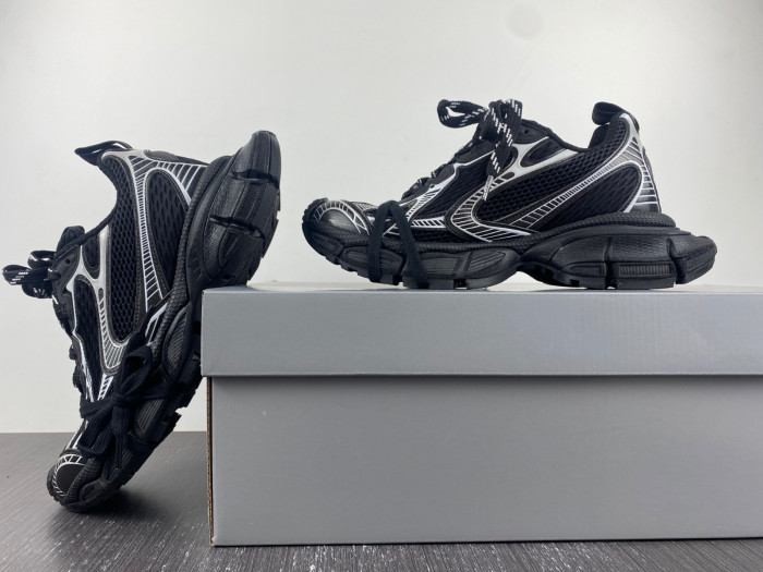 BALEN 3XL Sneaker 734731 W3XL1 1090