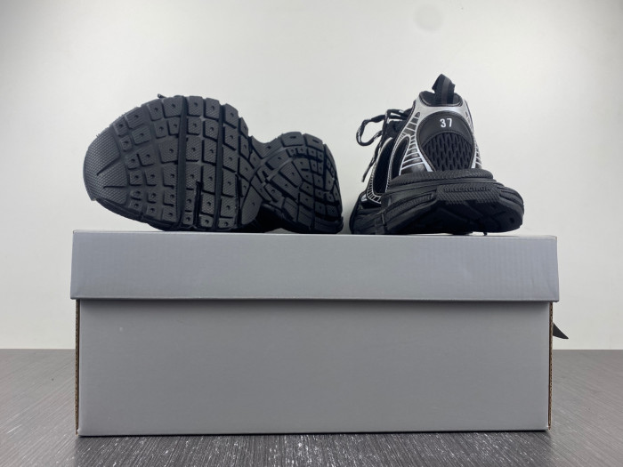 BALEN 3XL Sneaker 734731 W3XL1 1090