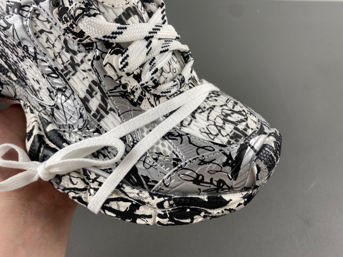 BALEN 3XL SNEAKER 734734 W2RG3 9010