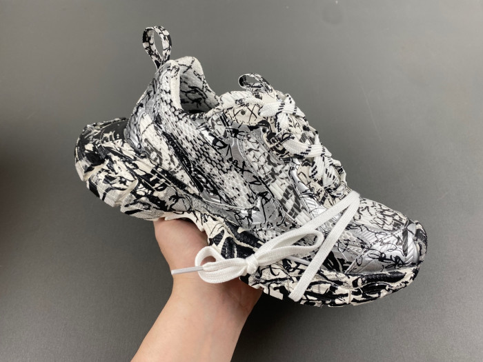 BALEN 3XL SNEAKER 734734 W2RG3 9010