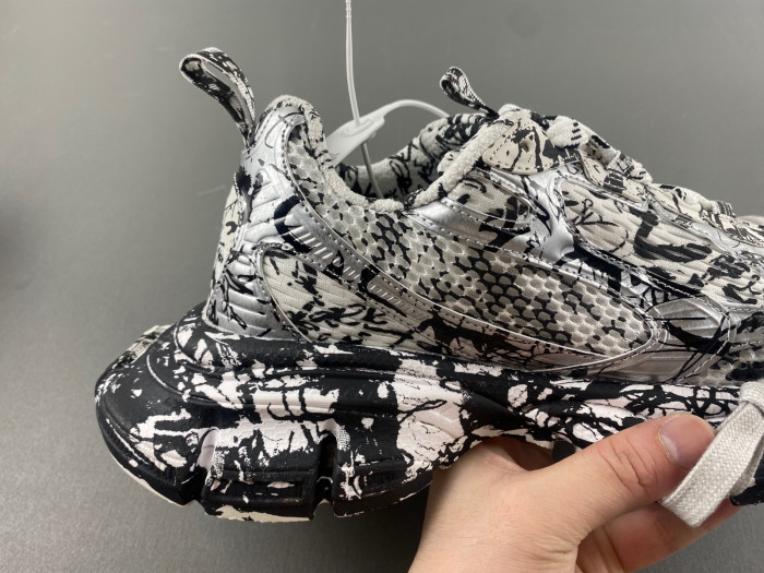 BALEN 3XL SNEAKER 734734 W3XDC 0135