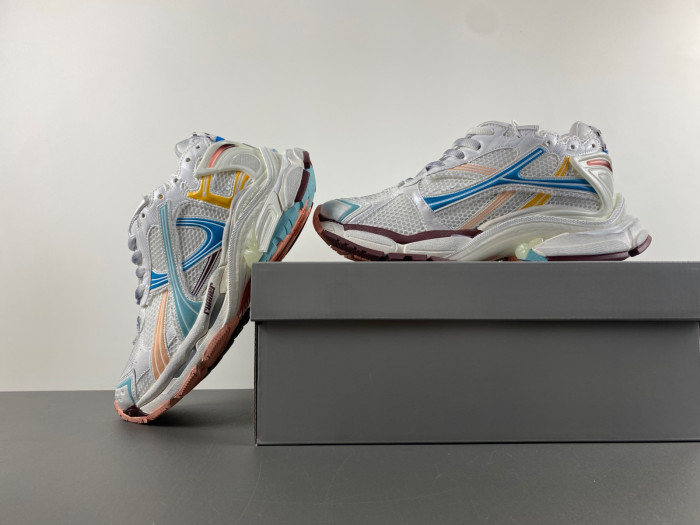 BALEN TRACK TRAINER 7.5 772774 W3RNY 0326