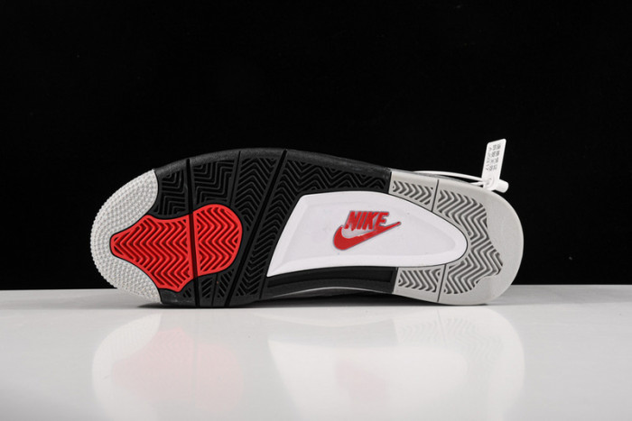 Air Jordan 4 OG “White Cement”  840606-192