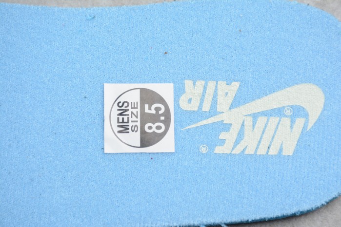 Air Jordan 1 Retro High Sports Illustrated (A Star Is Born) 555088-015