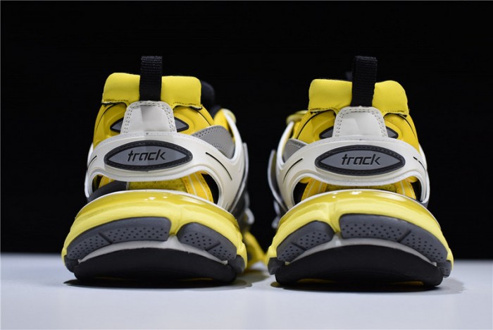 Balen Track Sneakers 656686 W06G0 2001 YELLOW