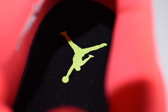 Air Jordan 4 Retro NRG WMNS 