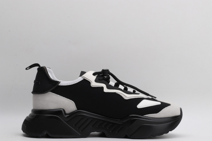 DG sneakers