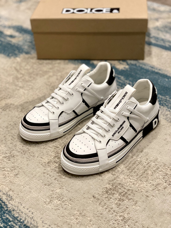 DG sneakers