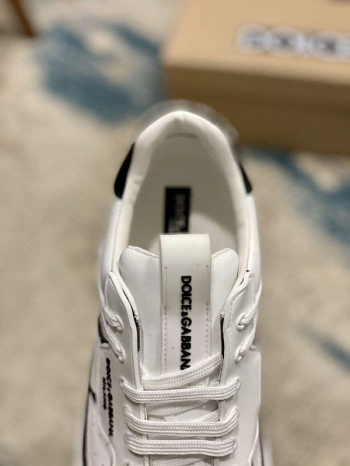 DG sneakers