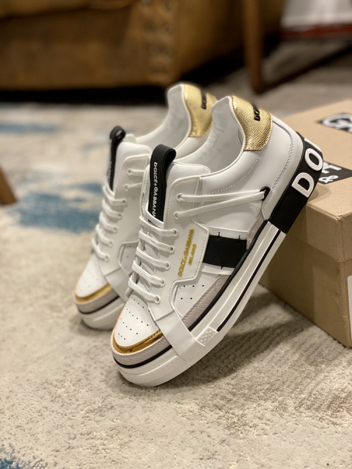 DG sneakers