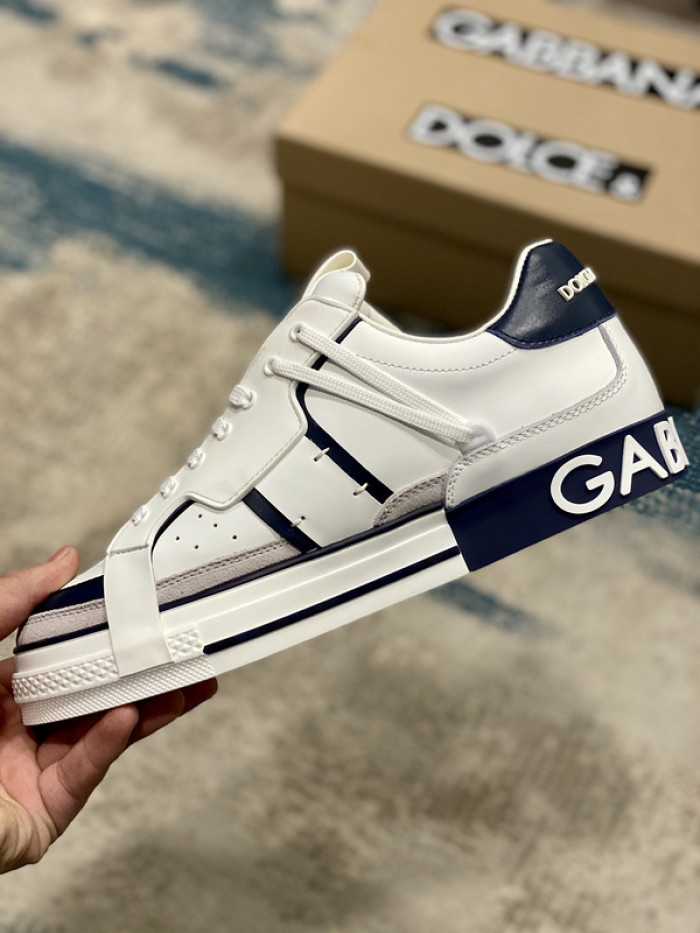 DG sneakers