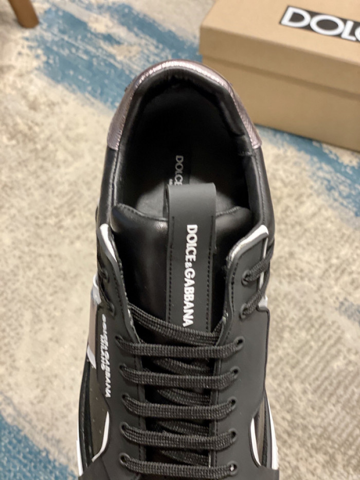 DG sneakers