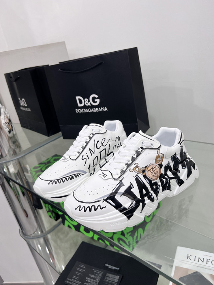 DG sneakers