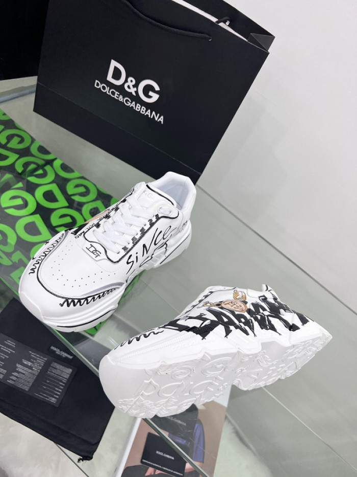 DG sneakers