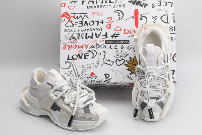 DG sneakers