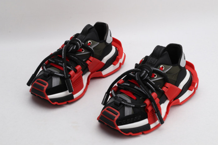 DG sneakers