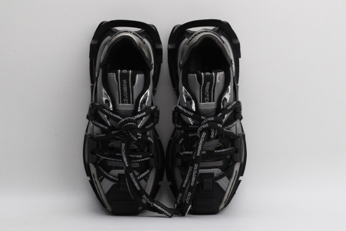 DG sneakers